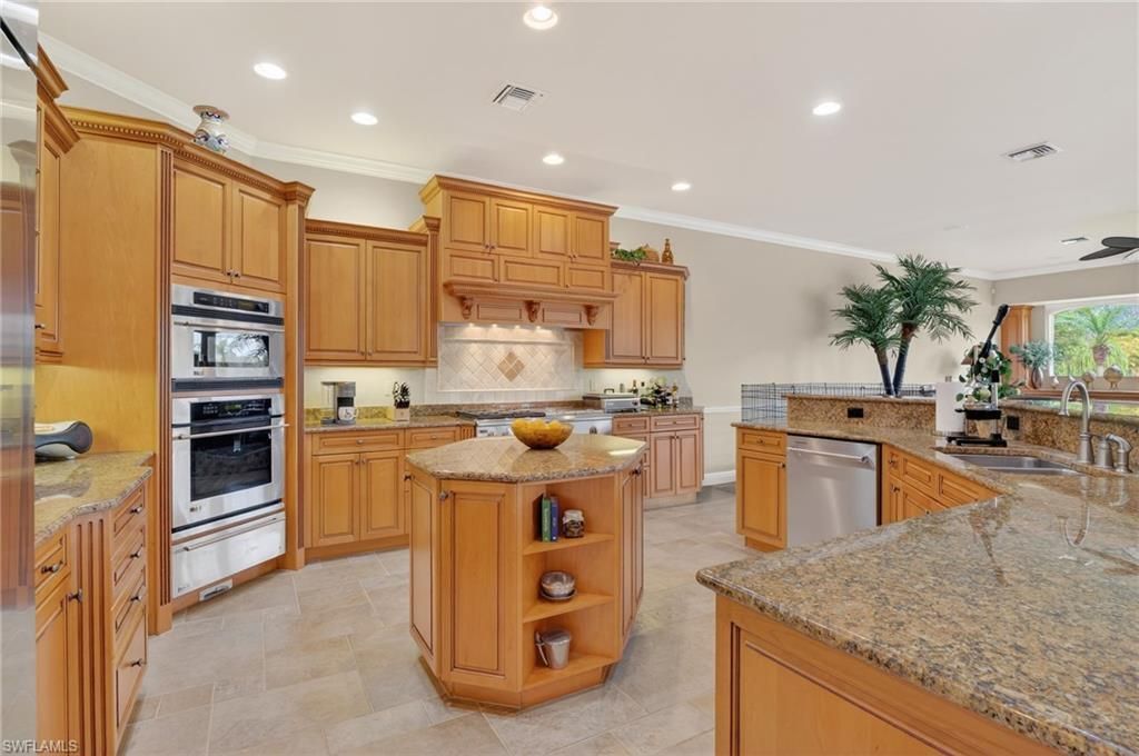 1964 Rialto Way , Alva, FL 33920 Photo