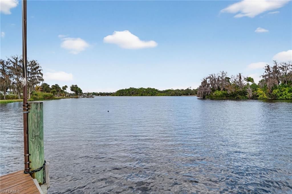 1964 Rialto Way , Alva, FL 33920 Photo