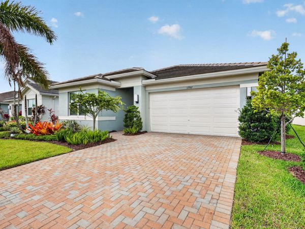 12762 SW Clear Water Way, Port St. Lucie, FL 34987