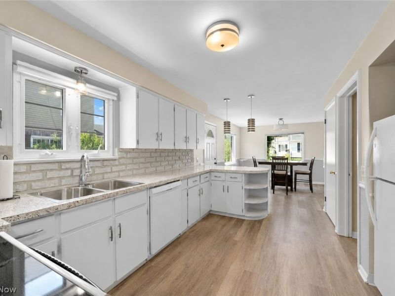 626 22nd Street NW, Canton, OH 44709 Photo 9