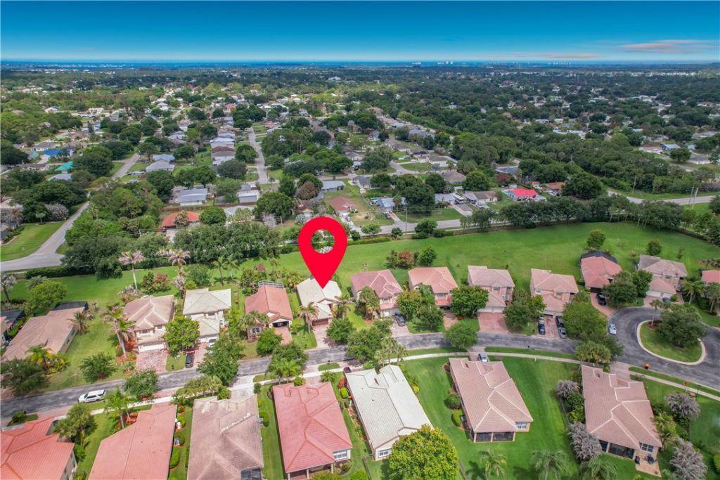 2045 Grey Falcon Circle Sw, Vero Beach, FL 32962 Photo
