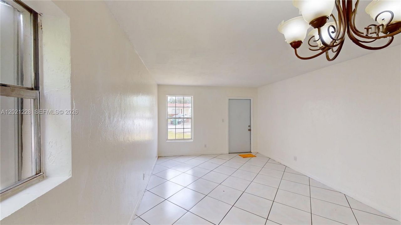 6842 SW 15th St , Unit 6842, Miami, FL 33144 Photo