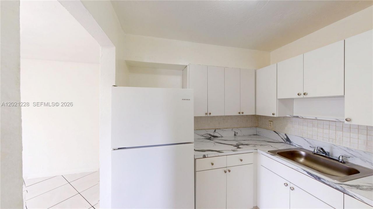 6842 SW 15th St , Unit 6842, Miami, FL 33144 Photo