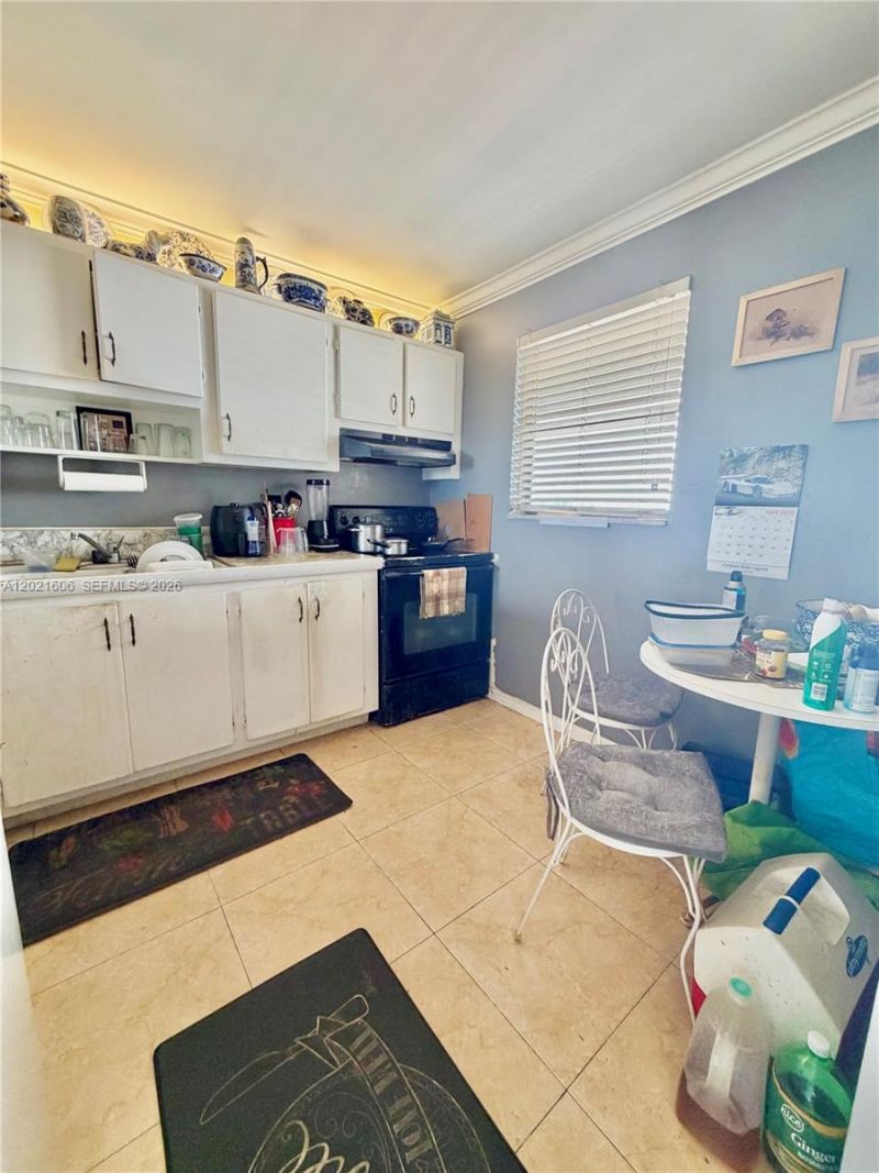 2322 S Cypress Bend Dr , Unit 708, Pompano Beach, FL 33069 Photo