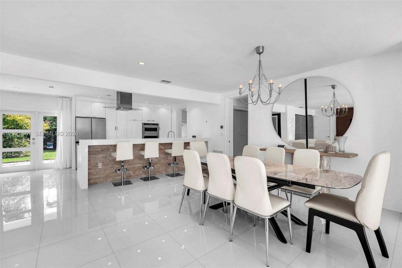 203 Ridgewood Rd , Coral Gables, FL 33133 Photo