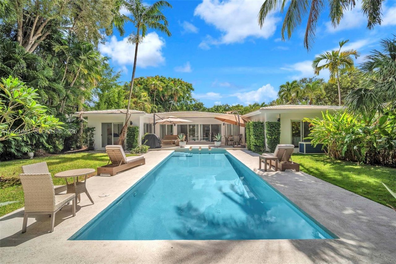 203 Ridgewood Rd , Coral Gables, FL 33133 Photo