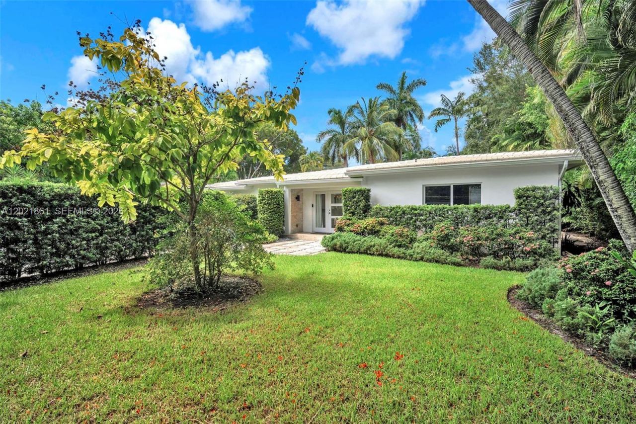203 Ridgewood Rd , Coral Gables, FL 33133 Photo