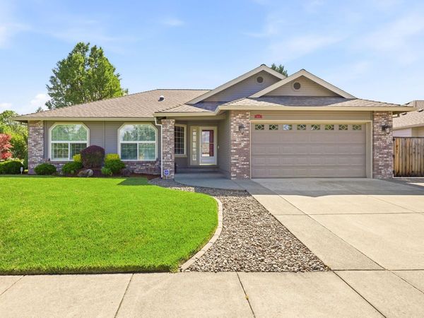 1431 Yellowstone Avenue, Medford, OR 97504