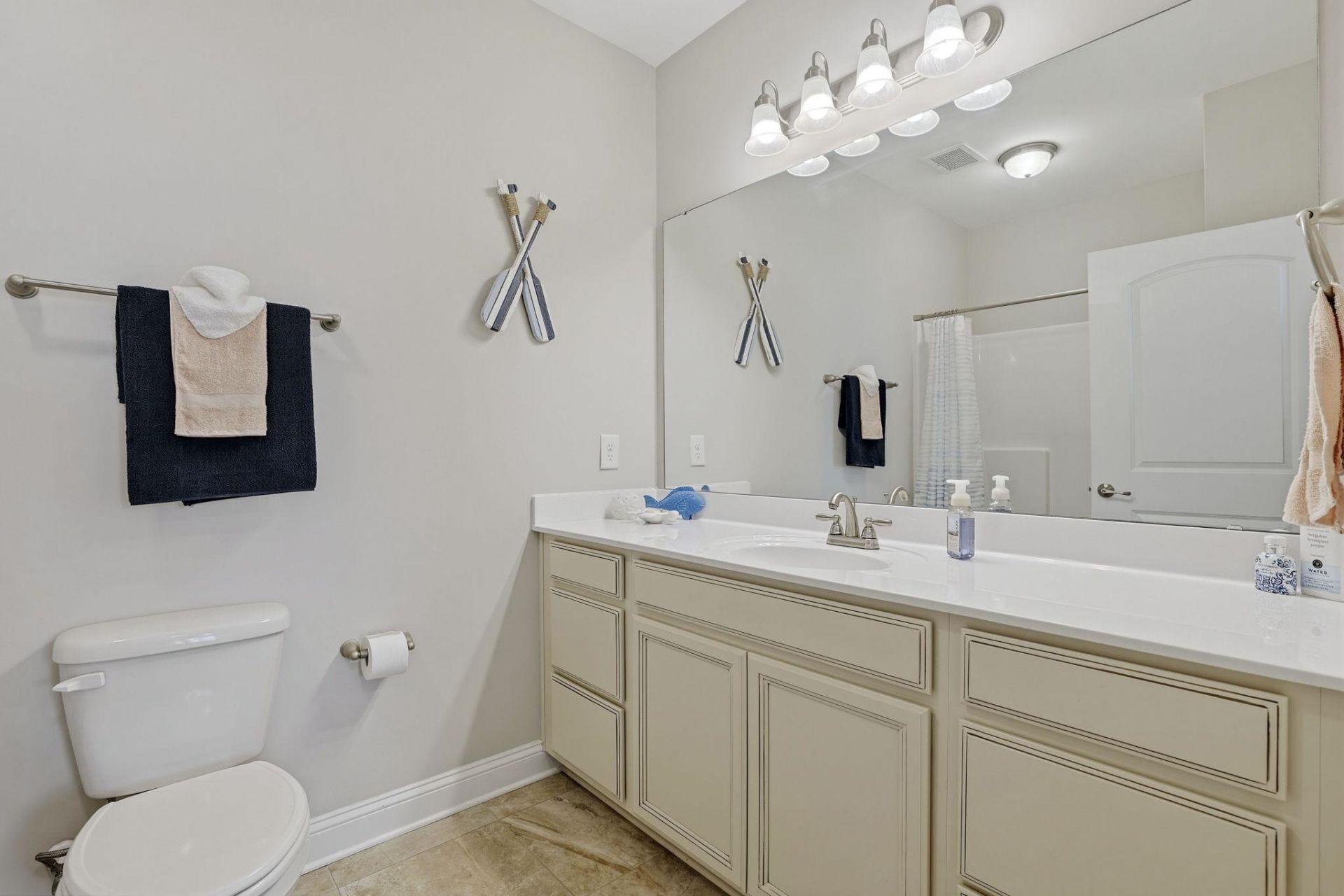 186 Ella Kinley Circle  Photo 16