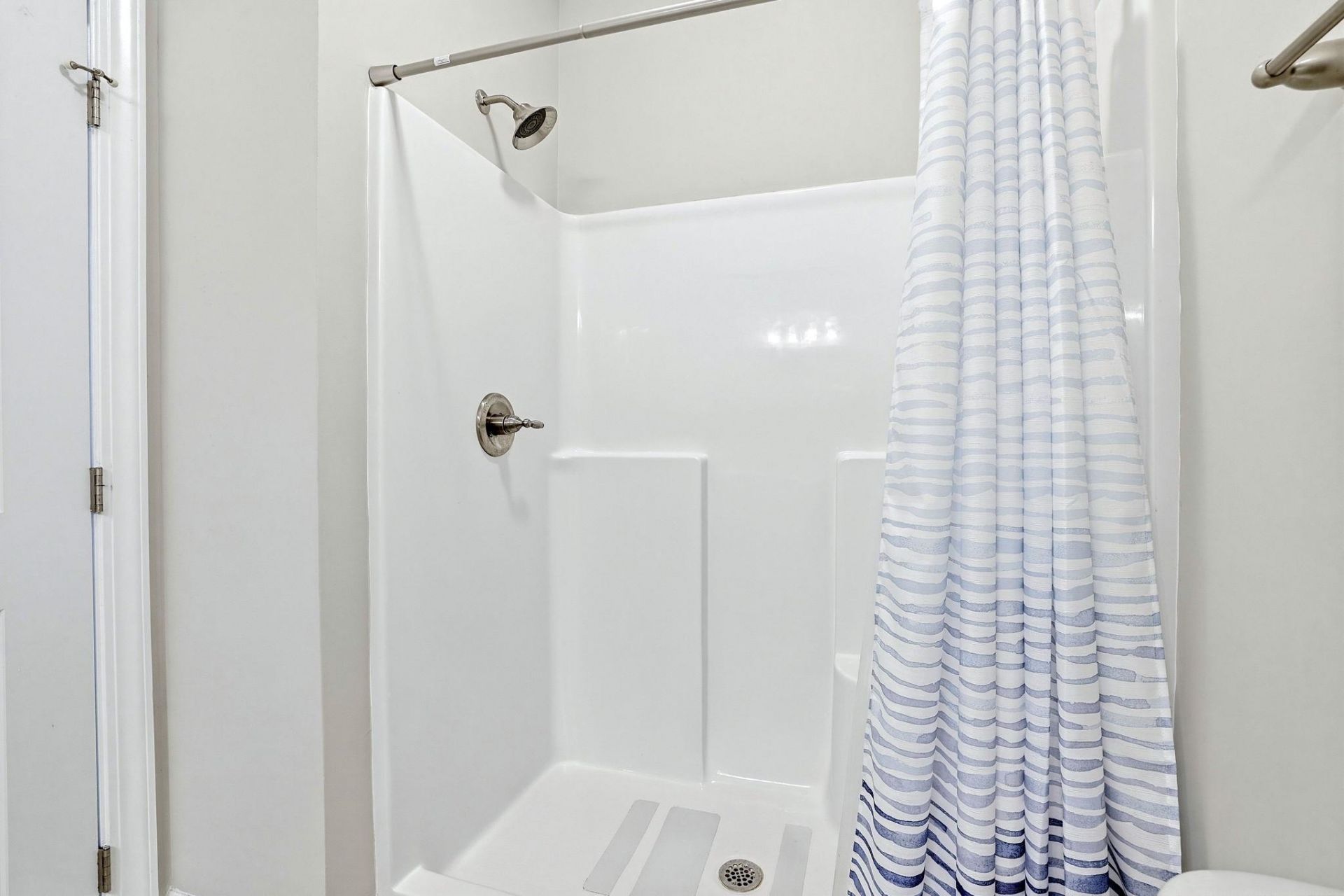 186 Ella Kinley Circle  Photo 17