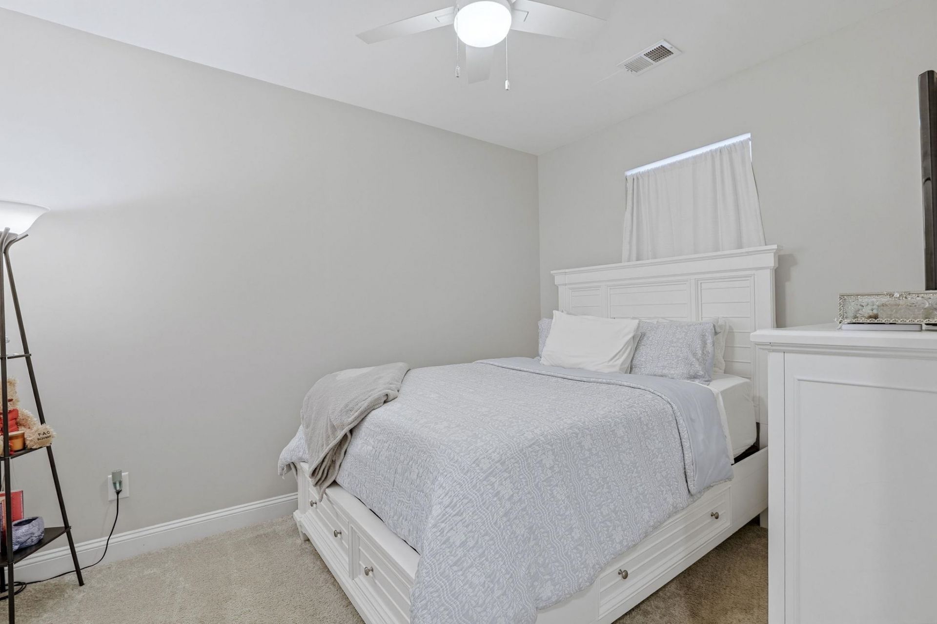 186 Ella Kinley Circle  Photo 18