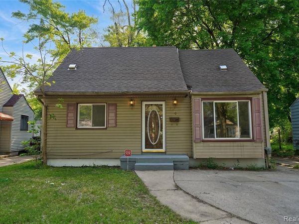 3210 Brownell Boulevard, Flint, MI 48504