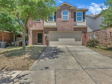 4820 Cedar Springs Drive, Fort Worth, TX 76179