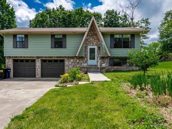 8212 Blue Spruce Drive, Hixson, TN 37343
