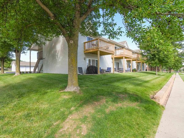 4620 E 3rd St, Unit 9, Sioux Falls, SD 57110
