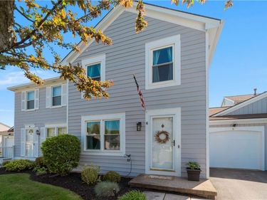 6 S Estate Drive, Webster, NY 14580