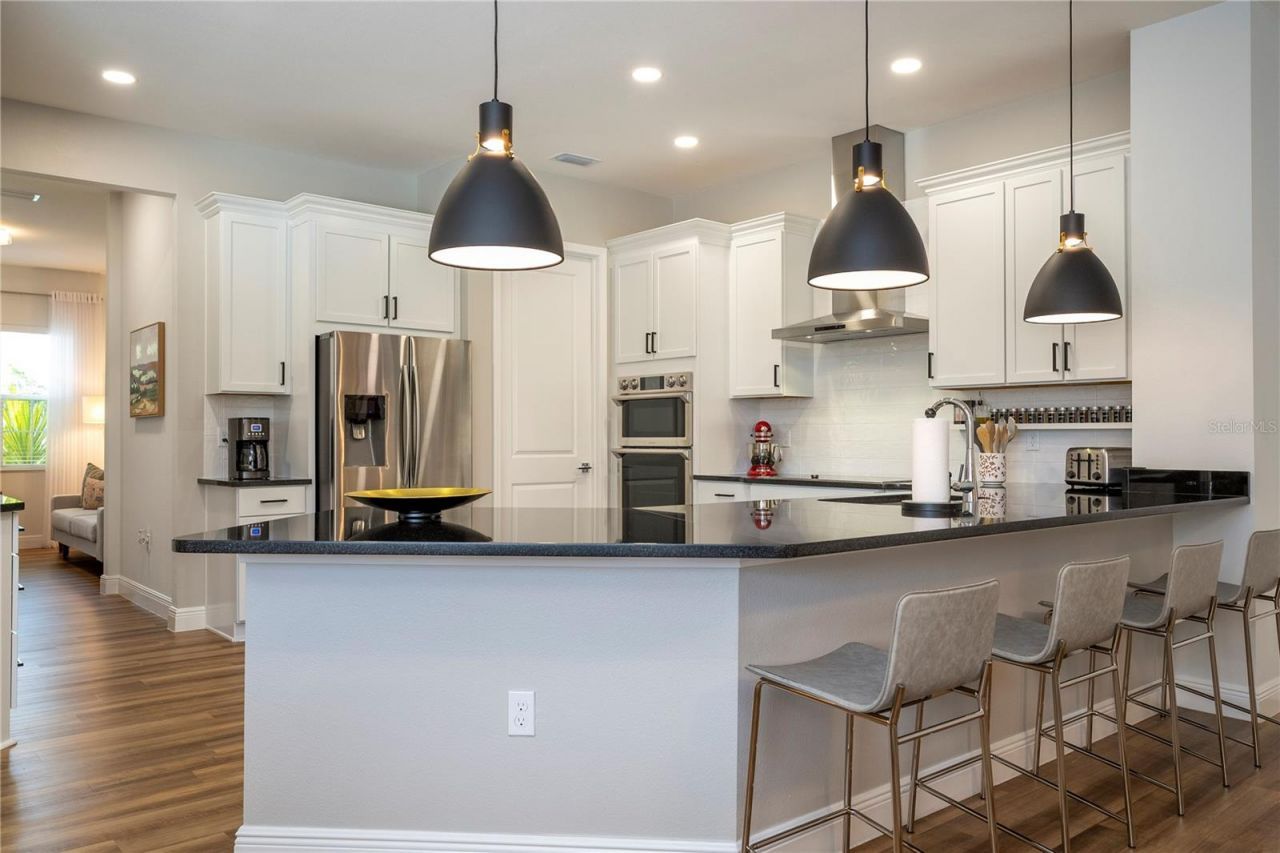 7181 Ryedale Court, Sarasota, FL 34241 Photo