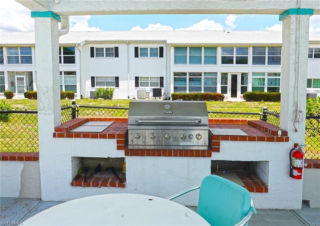 1462 Myerlee Country Club Blvd, Unit 2G, Fort Myers, FL 33919 Photo