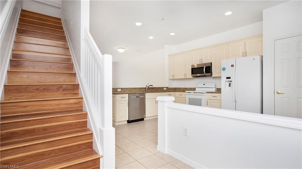 880 Hampton Cir , Naples, FL 34105 Photo