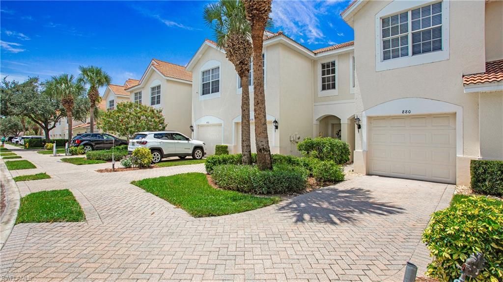 880 Hampton Cir , Naples, FL 34105 Photo