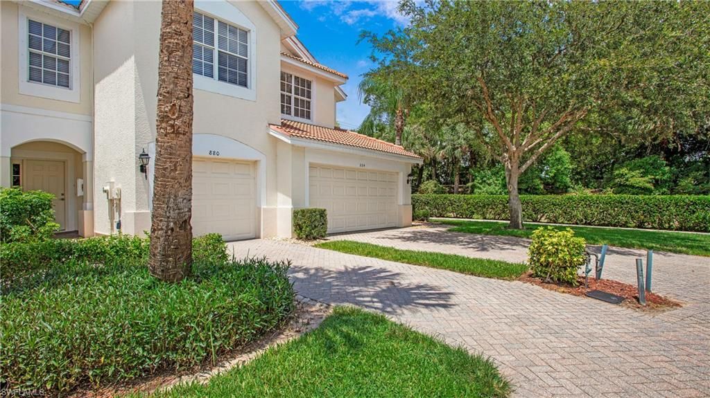 880 Hampton Cir , Naples, FL 34105 Photo