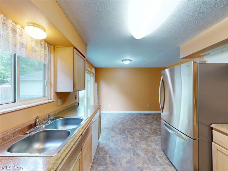 744 Arline Avenue , Eastlake, OH 44095 Photo 10