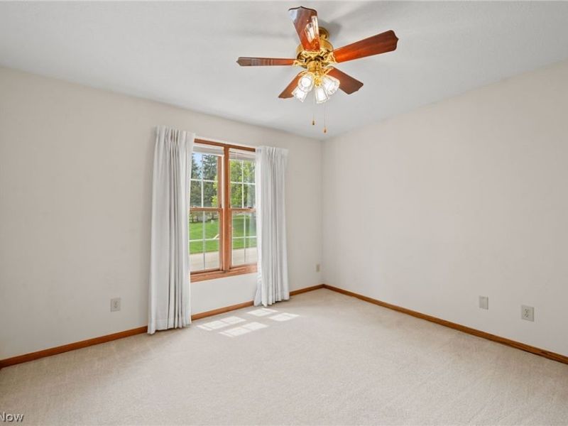 6037 Sandy Ridge Circle NW, North Canton, OH 44720 Photo 31