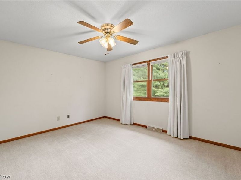 6037 Sandy Ridge Circle NW, North Canton, OH 44720 Photo 34