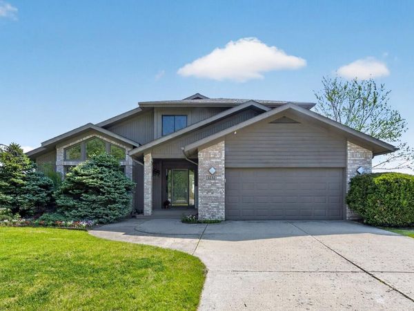3232 Bellflower Court, Ann Arbor, MI 48103