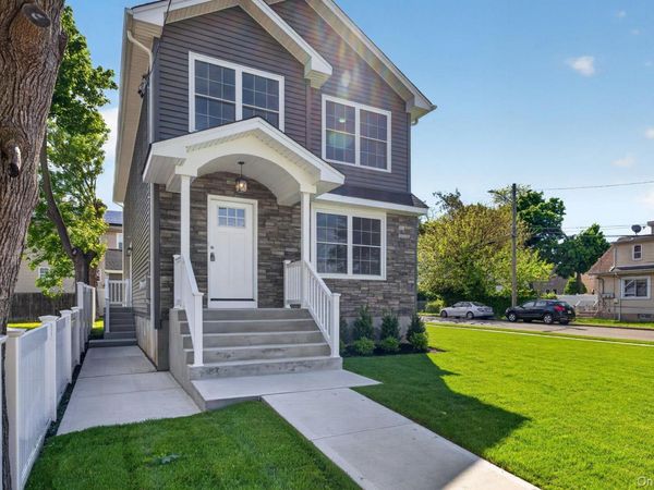250 Bennett Avenue , Hempstead, NY 11550