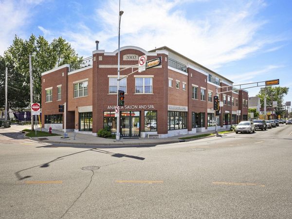 2929 Atwood Avenue, Unit 204, Madison, WI 53704
