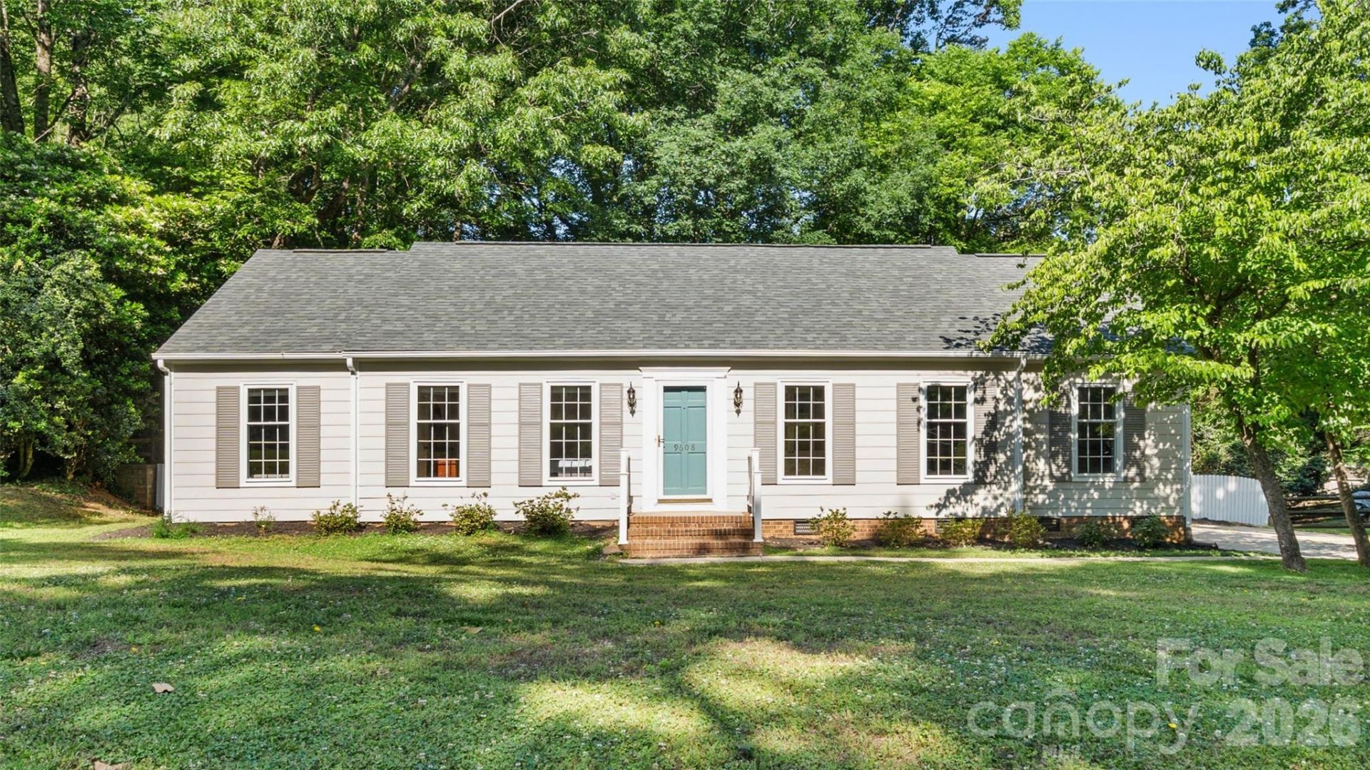 9608 Watergate Road, Charlotte, NC 28270 Main Photo