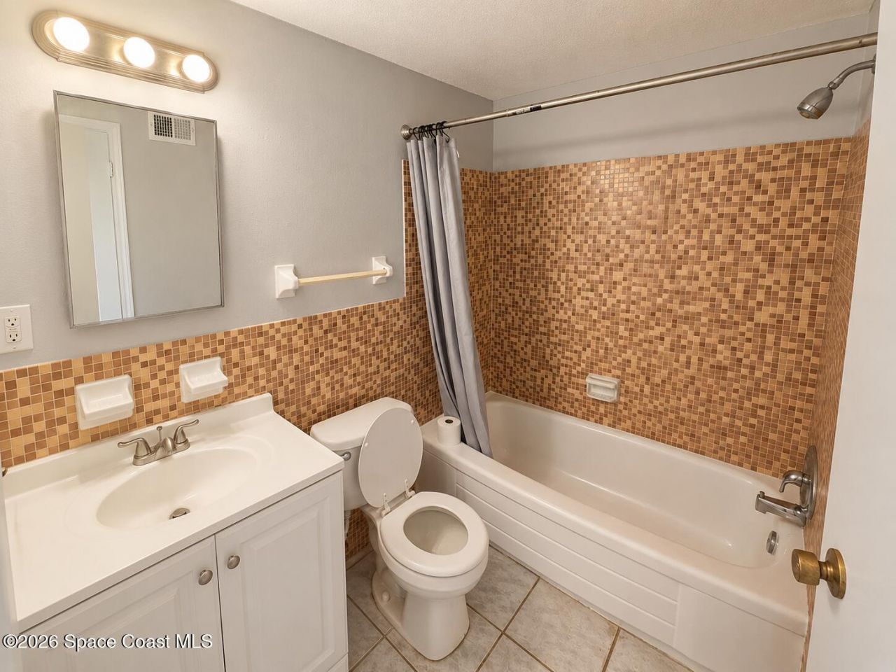 8401 N Atlantic Avenue , Unit A19, Cape Canaveral, FL 32920 Photo