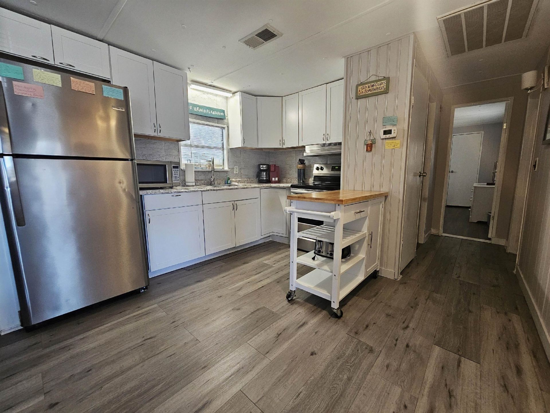 1942 Kingfisher Dr.  Photo 4