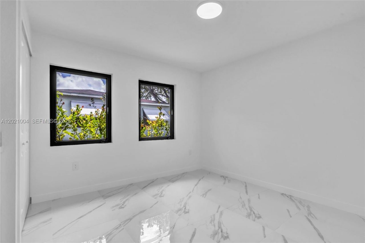 152 NW 18th St , Homestead, FL 33030 Photo