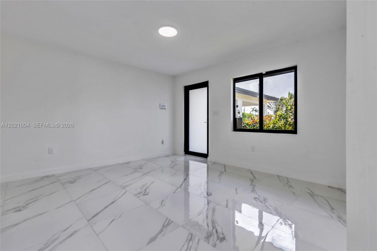 152 NW 18th St , Homestead, FL 33030 Photo