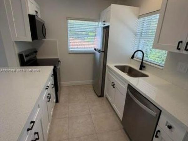 3311 S Le Jeune Rd , Unit 2, Coral Gables, FL 33134