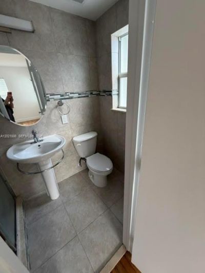 3311 S Le Jeune Rd , Unit 2, Coral Gables, FL 33134 Photo