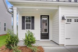 215 Crosswick Street photo 4