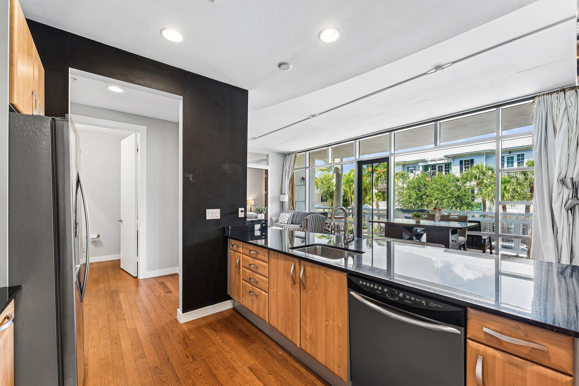 335 SE 6th Avenue, Delray Beach, FL 33483 Photo