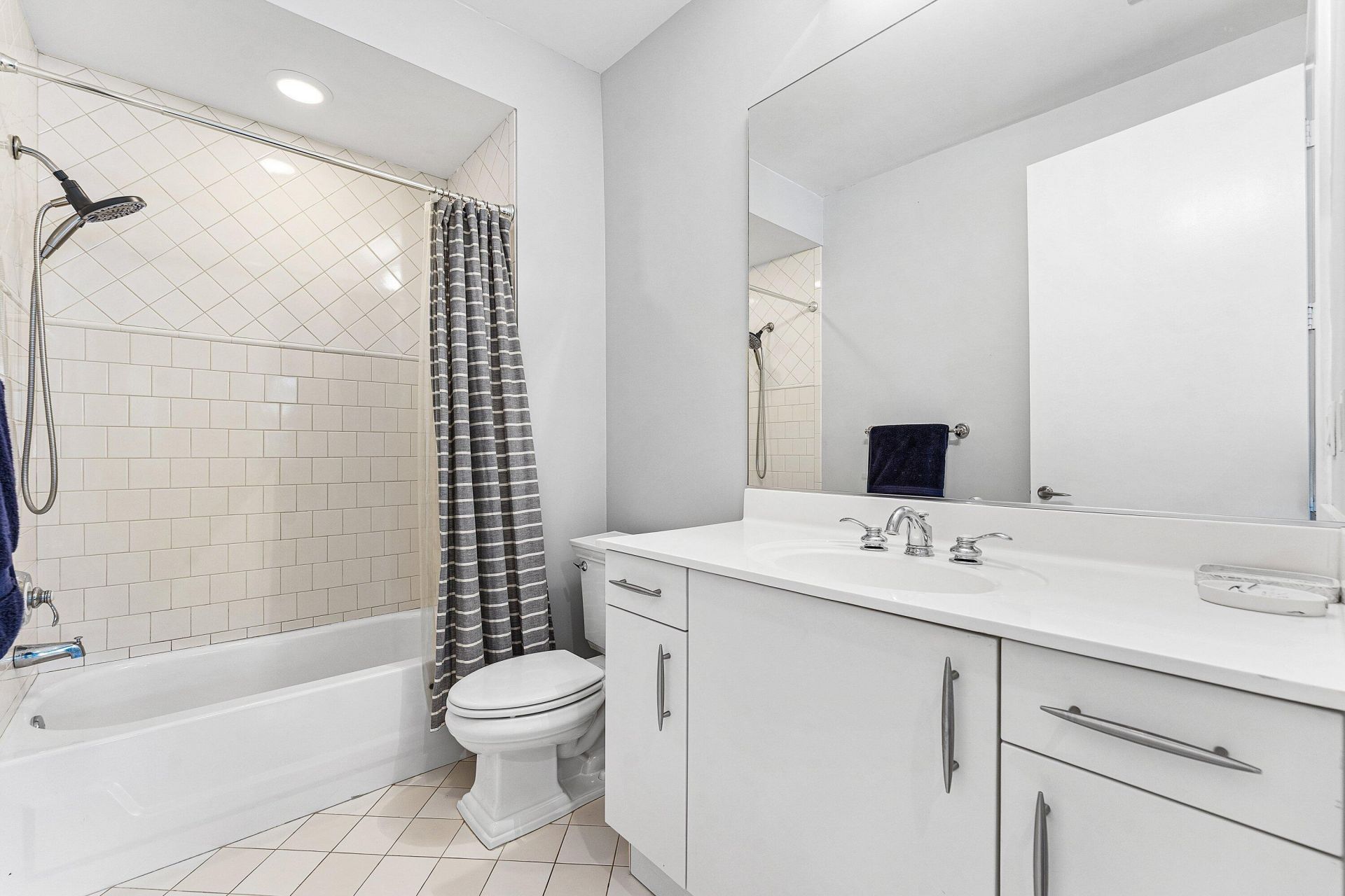 335 SE 6th Avenue, Delray Beach, FL 33483 Photo