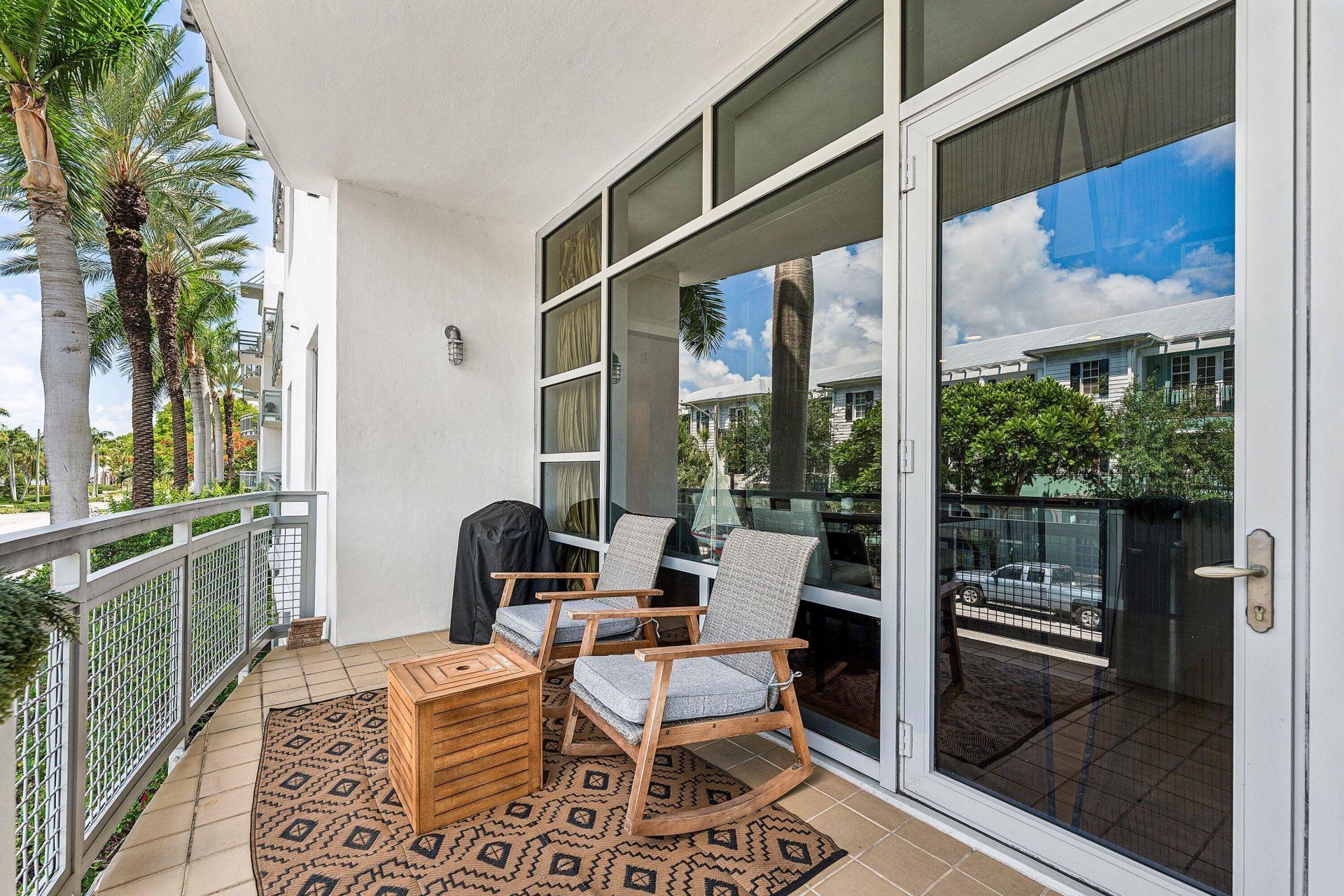 335 SE 6th Avenue, Delray Beach, FL 33483 Photo