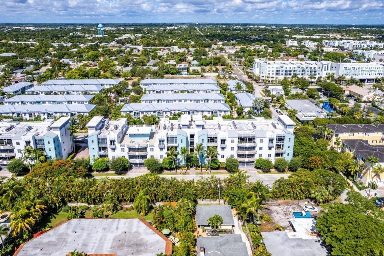 335 SE 6th Avenue, Delray Beach, FL 33483 Photo