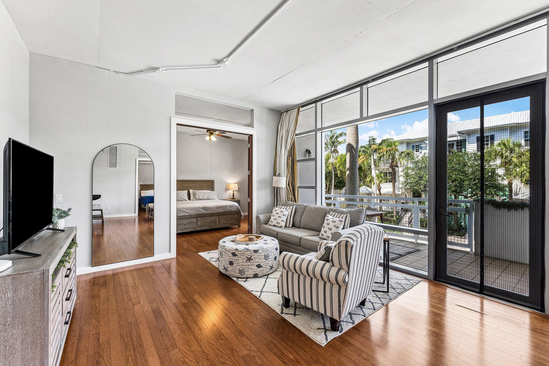 335 SE 6th Avenue, Delray Beach, FL 33483 Photo
