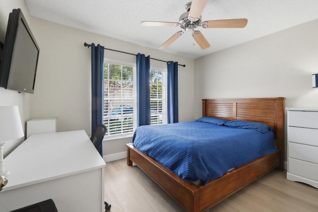 215 NW 117th Way, Coral Springs, FL 33071 Photo