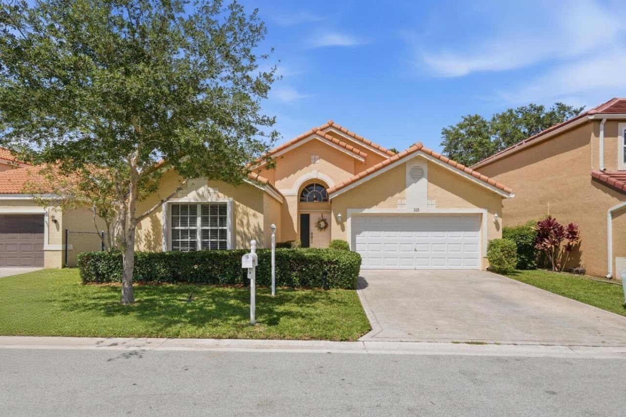 215 NW 117th Way, Coral Springs, FL 33071 Photo