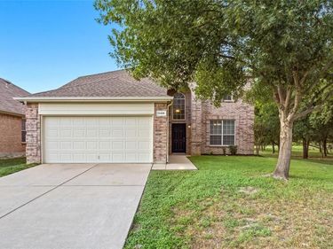5108 Breeze Hollow Court, Fort Worth, TX 76179