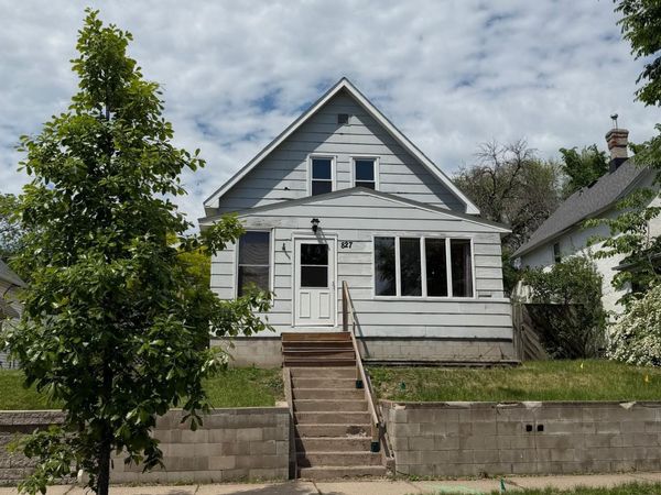 827 Lafond Avenue, Saint Paul, MN 55104
