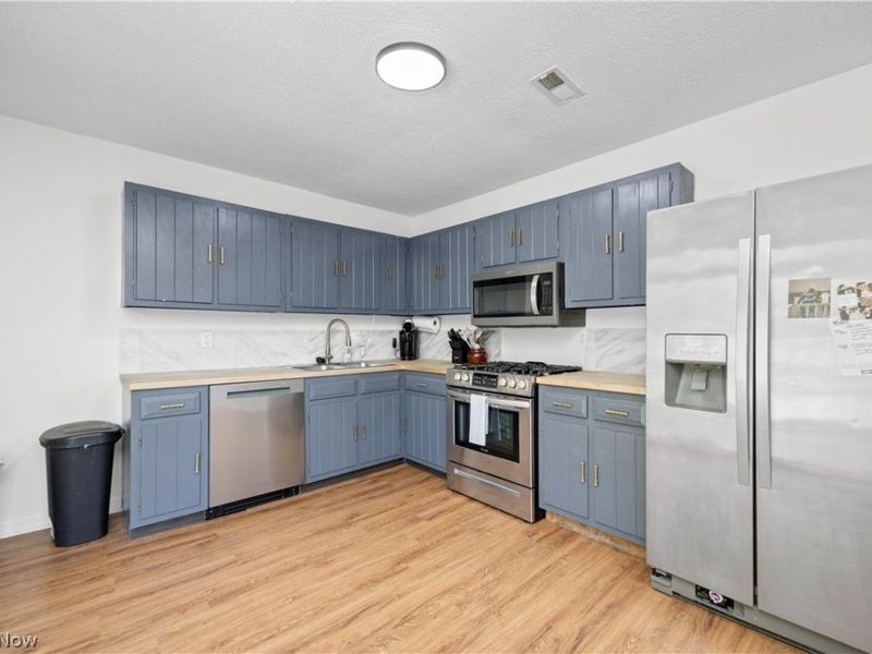 38640 Chestnut Ridge Road, Elyria, OH 44035 Photo 8