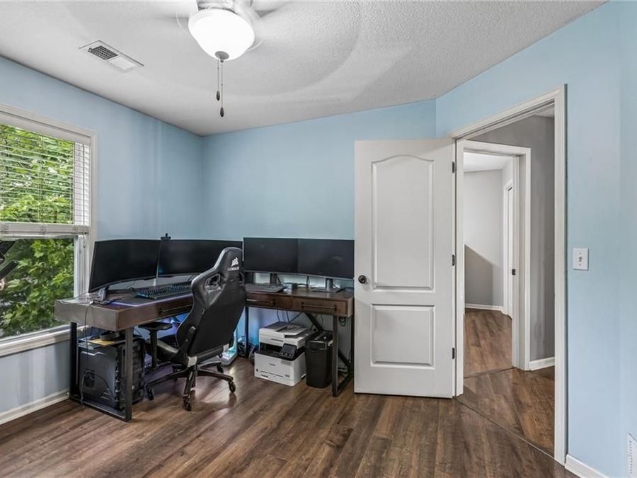 Property Image 38